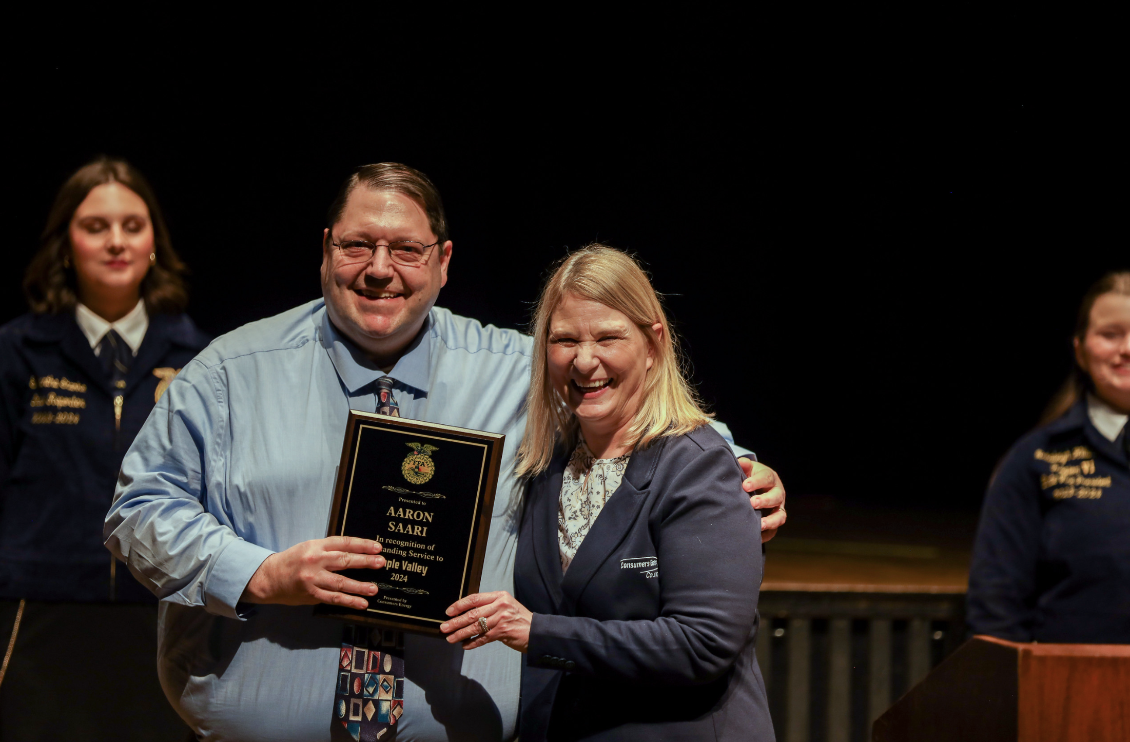 Michigan agricultural education teacher supporting students