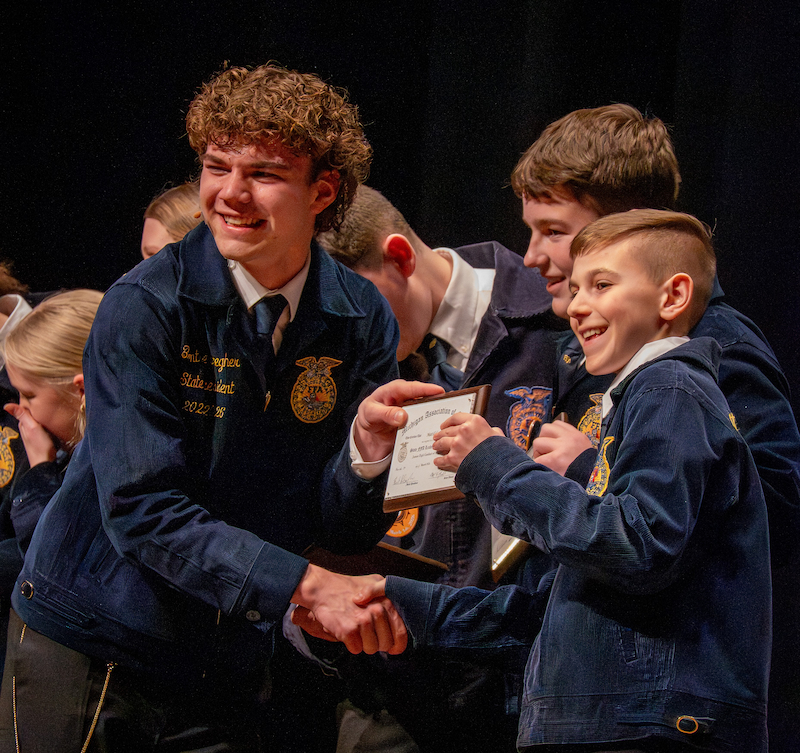 FFA Member Receiving Award